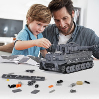 SDXFUWA 20014 MOC Technik Tank, Dálkově ovládaný transportér Tank, APP + RC Model Tanku, pro věk 8+(800 dílků)