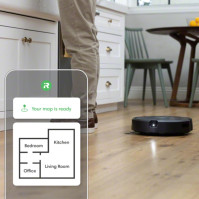 iRobot Roomba j7 Wi-Fi Connected Robot Vacuum - Identifikuje a vyhýbá se překážkám, jako jsou zvířecí exkrementy a kabel