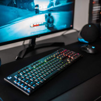 Bezdrátová mechanická herní klávesnice Logitech G915 LIGHTSPEED, nízký profil, spínače GL-Tactile, LIGHTSYNC RGB, ultratenký des