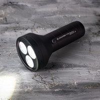 Ledlenser P18R Signature - Výkonná dobíjecí LED svítilna s třemi LED diodami, velmi světlým světlem 4500 lm a dosahem až 720 m