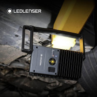 Ledlenser iF8R LED stavební reflektor, dobíjecí, lithium-iontová baterie, bezdrátový, IP54, 4500 lumenů, Bluetooth ovládání