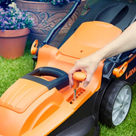 LawnMaster M2EB1637M Elektrická sekačka na trávu 1600W 37cm, 6polohové nastavení výšky sečení 20-70 mm, sběrný koš 40L