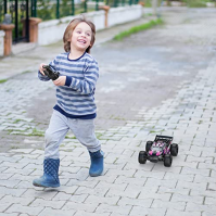 Kizeefun Auto na dálkové ovládání, 1:22 RC auto pro děti s 360° RC kaskadérským autem, závodní auto, 2,4GHz dálkové ovládání Off