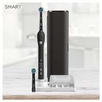 Oral-B Smart 4 4500 CrossAction dobíjecí elektrický zubní kartáček, černý, 3 režimy čištění, 2 hlavice, prémiové cestovní pouzdr