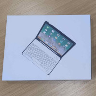 ZOYU Case s klávesnicí pro iPad 9. generace 2021/iPad 8. generace 2020/iPad 7. generace 2019 - Pouzdro s klávesnicí BT